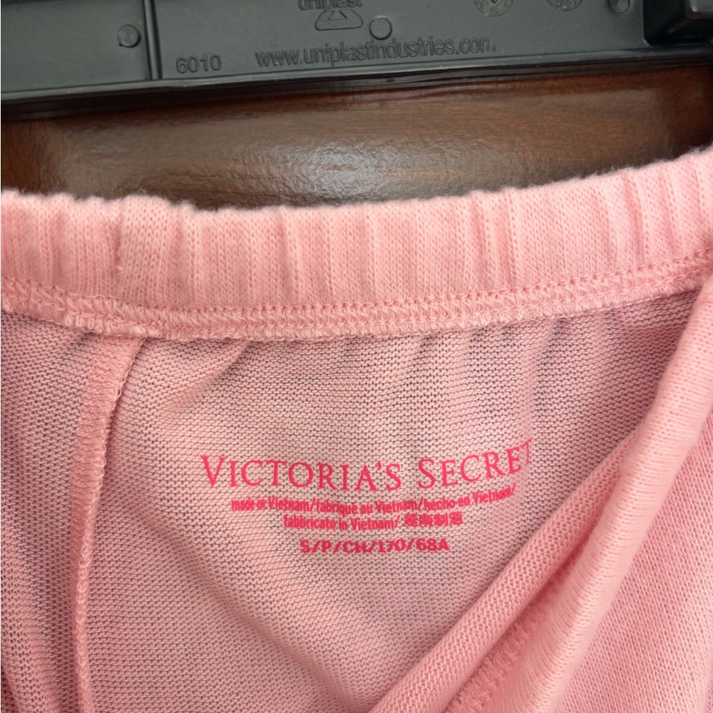 Victoria's Secret Light Pink Pajama Set - Size S - Picture 5 of 6